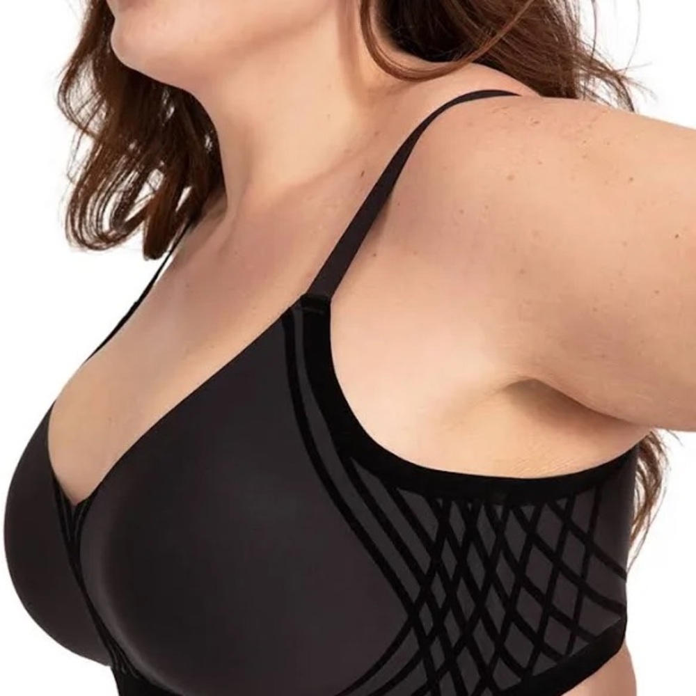 Honeylove Black Silhouette Bra with Adjustable Straps NWT